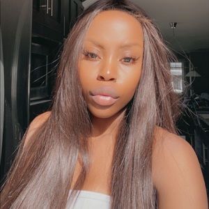 Meet your Posher, Liliane